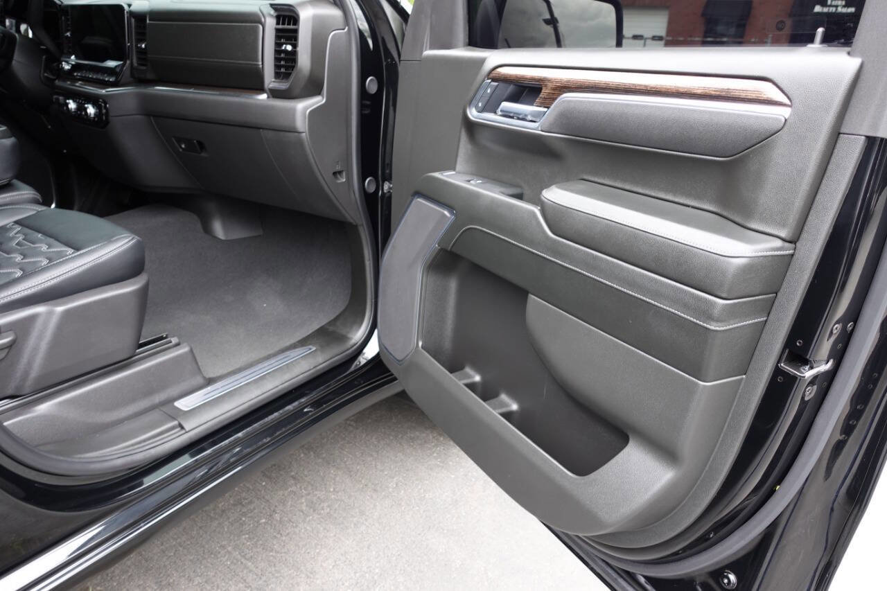 Used 2025 GMC Sierra 1500 Elevation AWD/4WD image 32