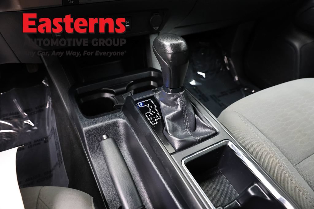 Used 2019 Toyota Tacoma SR RWD image 12