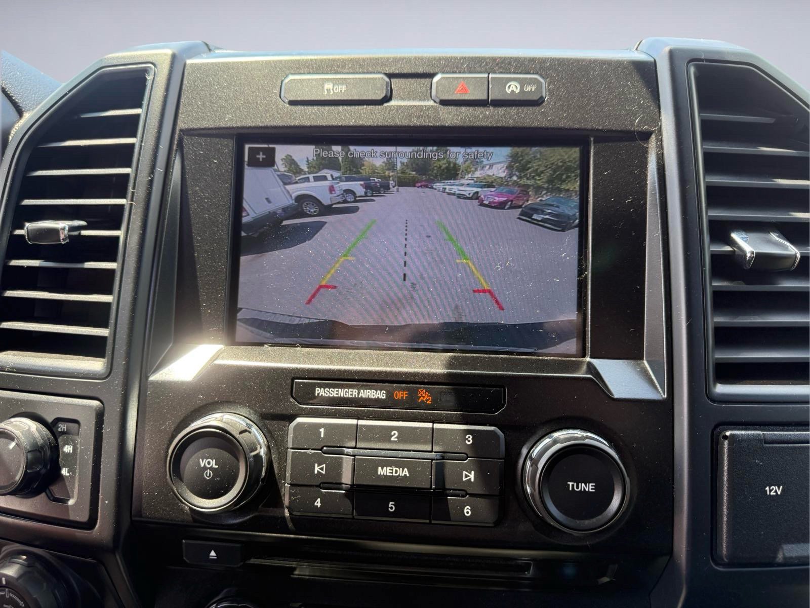 Used 2018 Ford F150 XL w/ Equipment Group 101A Mid AWD/4WD image 15