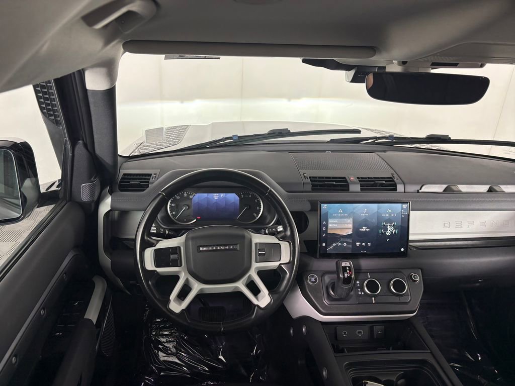 Used 2022 Land Rover Defender 110 AWD/4WD image 21