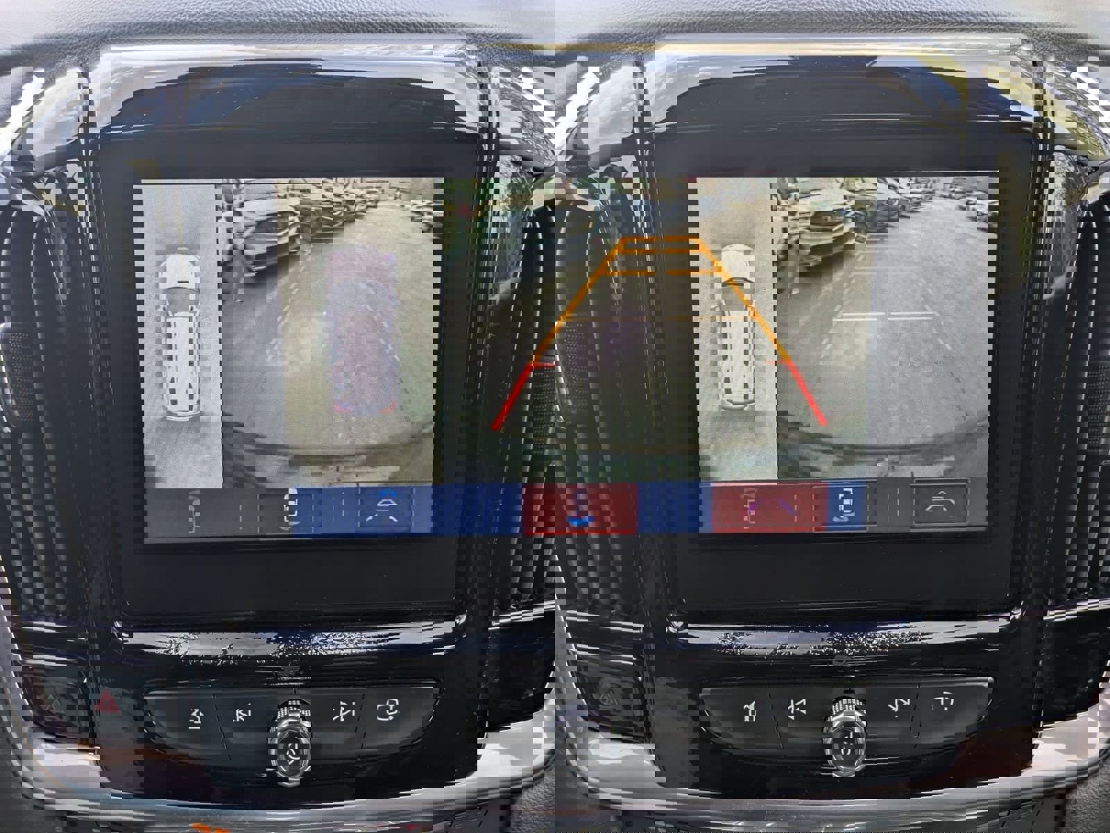 Used 2019 Chevrolet Traverse Premier w/ Redline Edition image 14