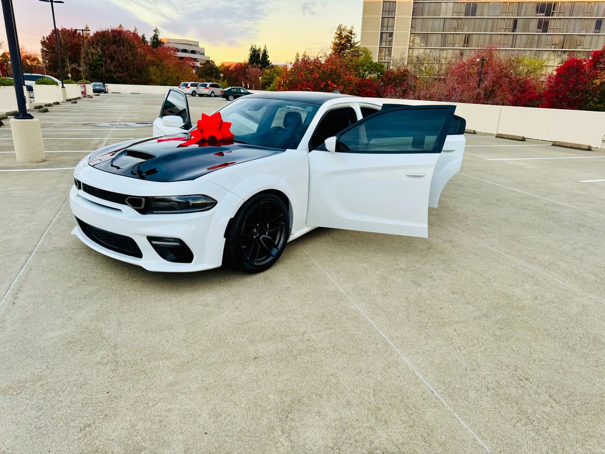 Used 2017 Dodge Charger R/T RWD image 53