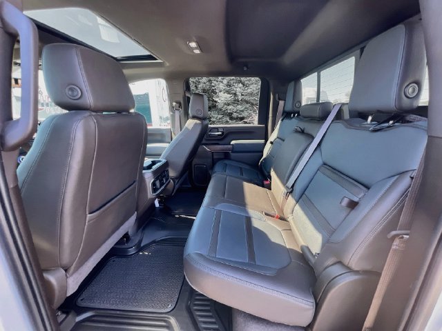 Used 2023 GMC Sierra 2500 Denali w/ Denali Ultimate Package AWD/4WD image 24
