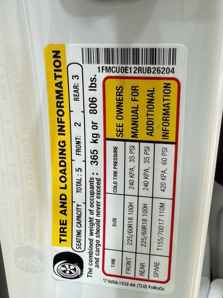 New 2024 Ford Escape SE w/ PHEV Premium Package image 45