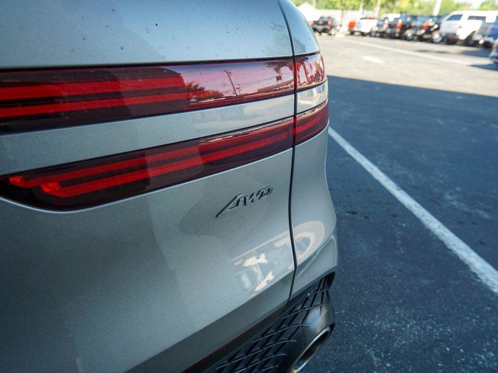 Used 2023 Genesis GV70 2.5T w/ Sport Prestige Package AWD/4WD image 9