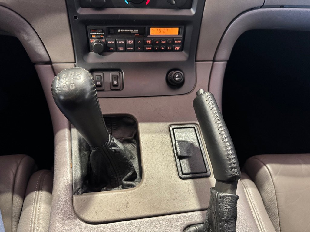 Used 1994 Dodge Viper RT/10 image 40