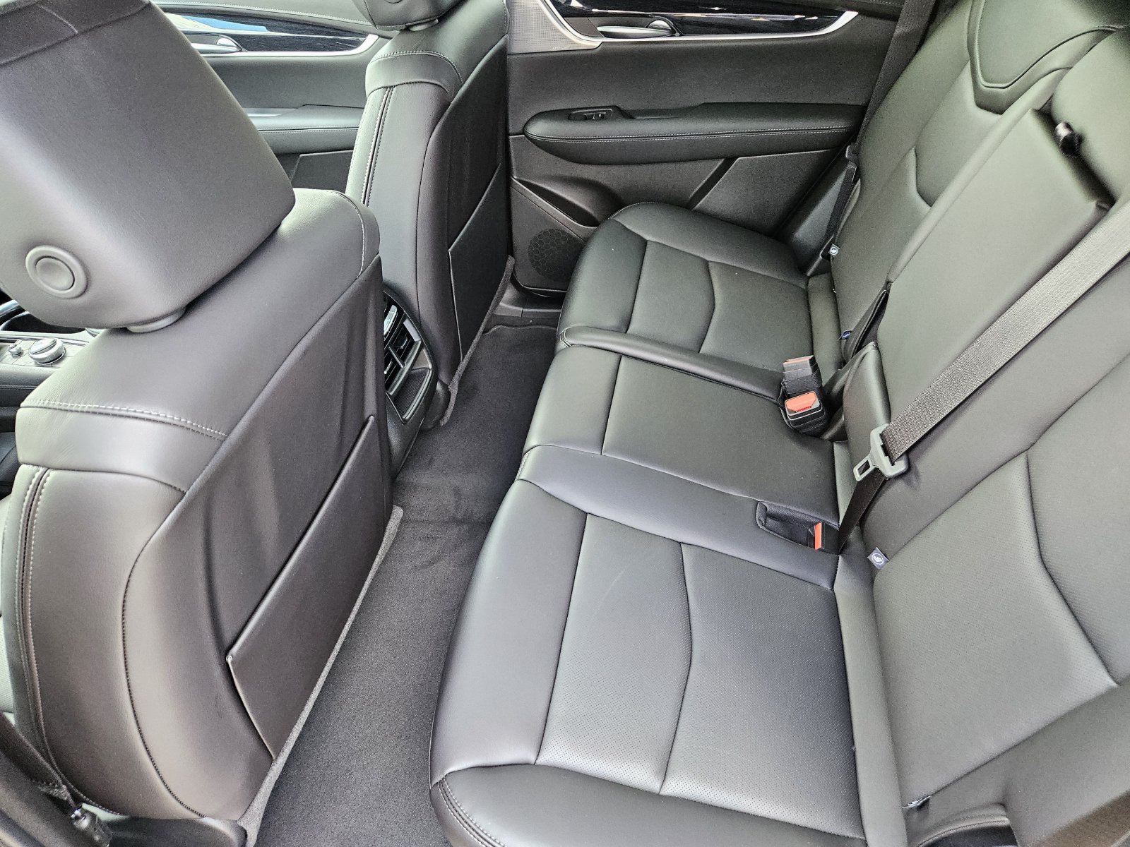 New 2026 Cadillac XT5 Premium Luxury w/ Driver Assist Package FWD image 28