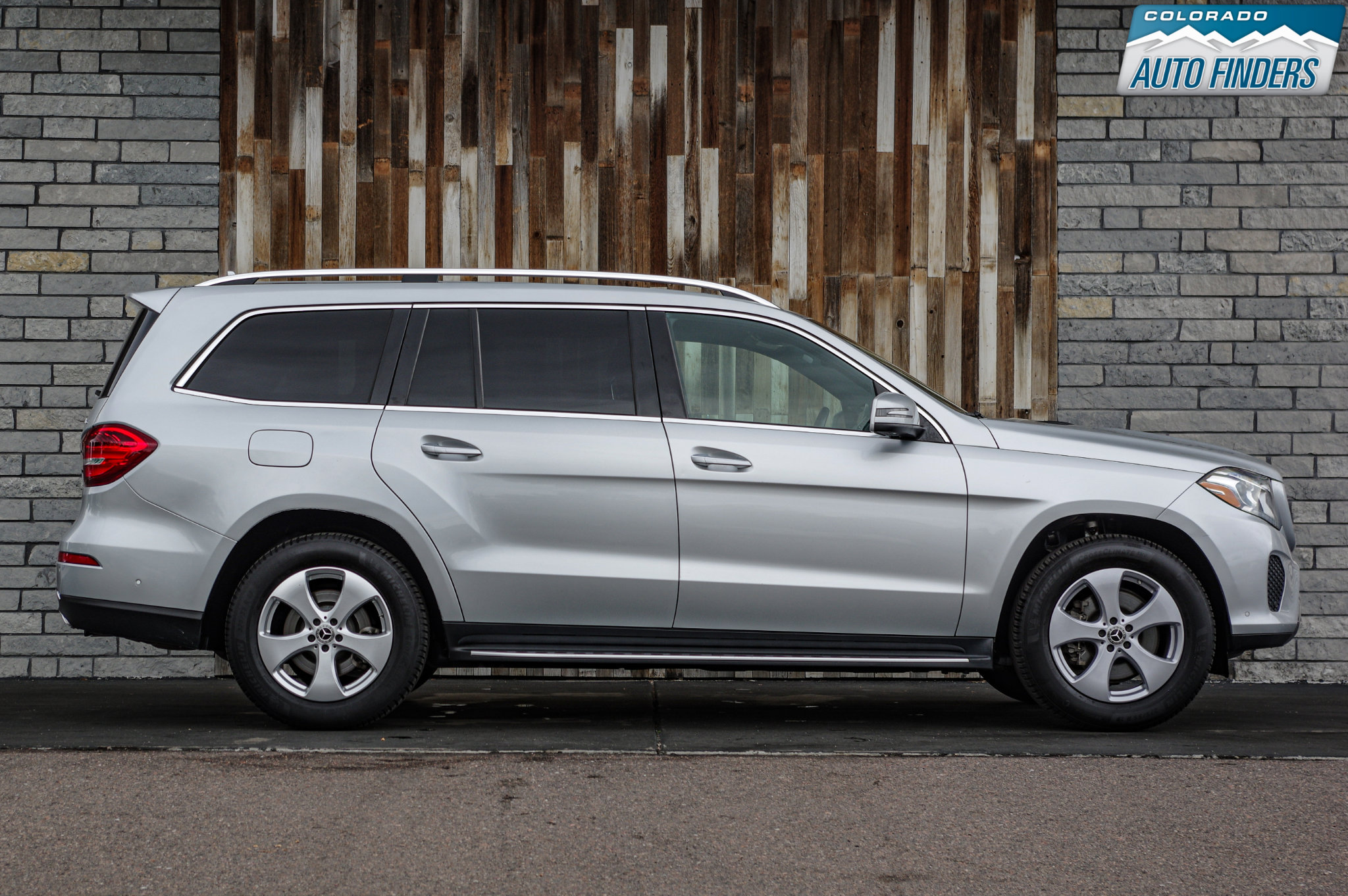 Used 2017 Mercedes-Benz GLS 450 4MATIC w/ Premium Package image 8