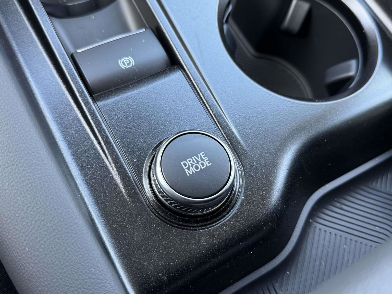 New 2026 Ford Explorer Active image 30