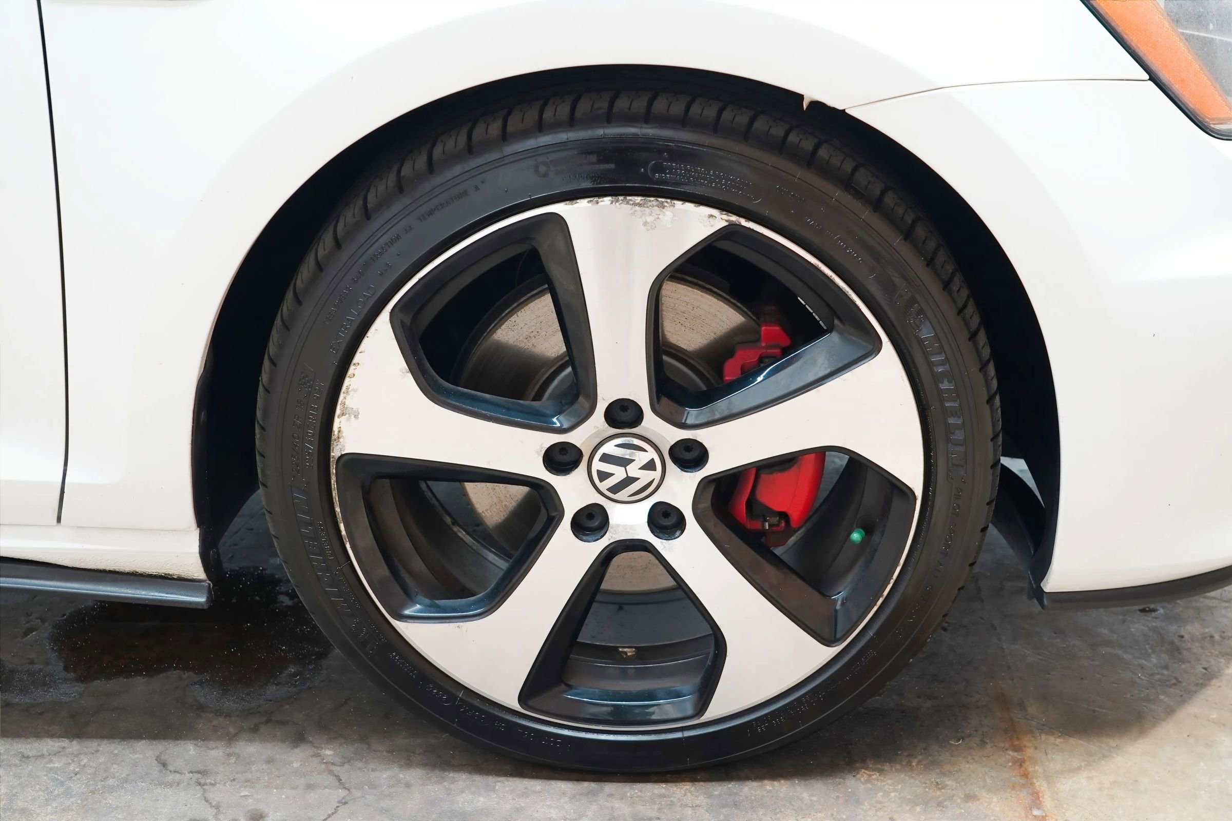Used 2015 Volkswagen GTI S FWD image 63