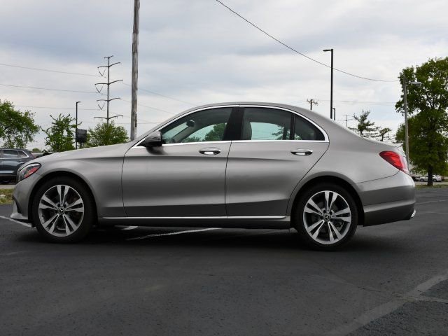 Used 2019 Mercedes-Benz C 300 4MATIC Sedan image 4
