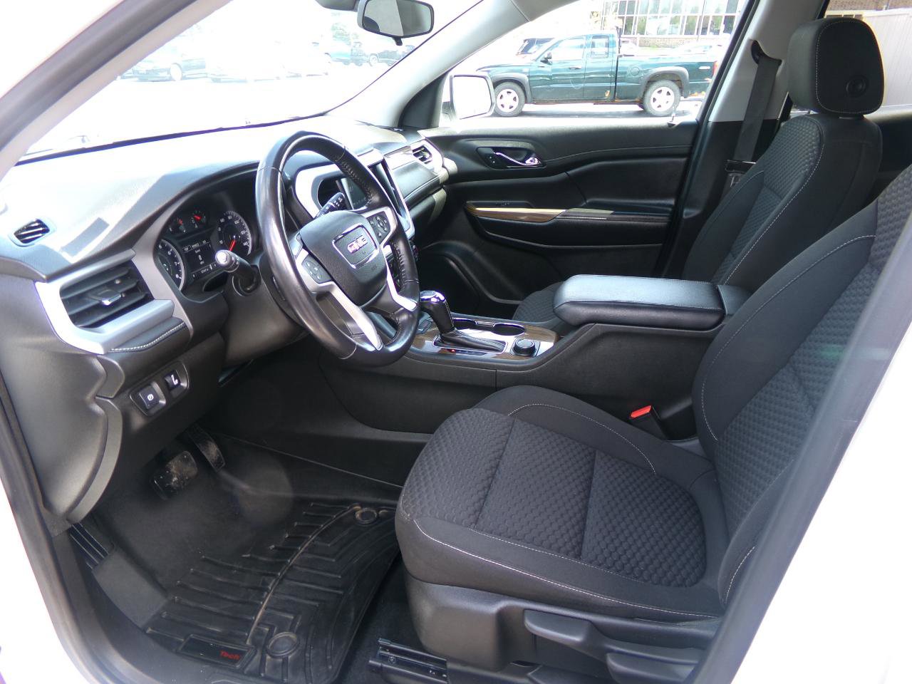 Used 2019 GMC Acadia SLE AWD/4WD image 9