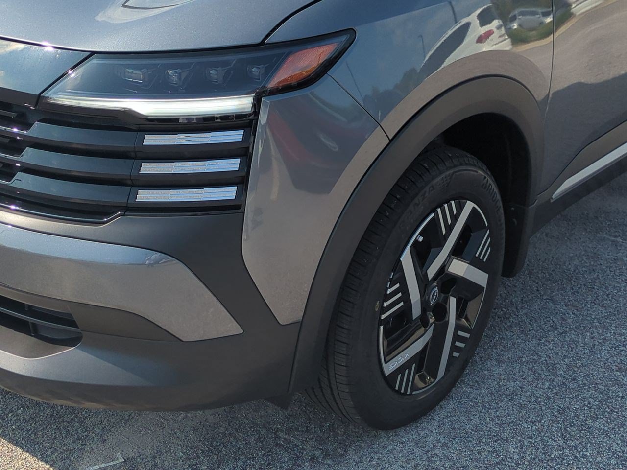 New 2026 Nissan Kicks SV FWD image 10