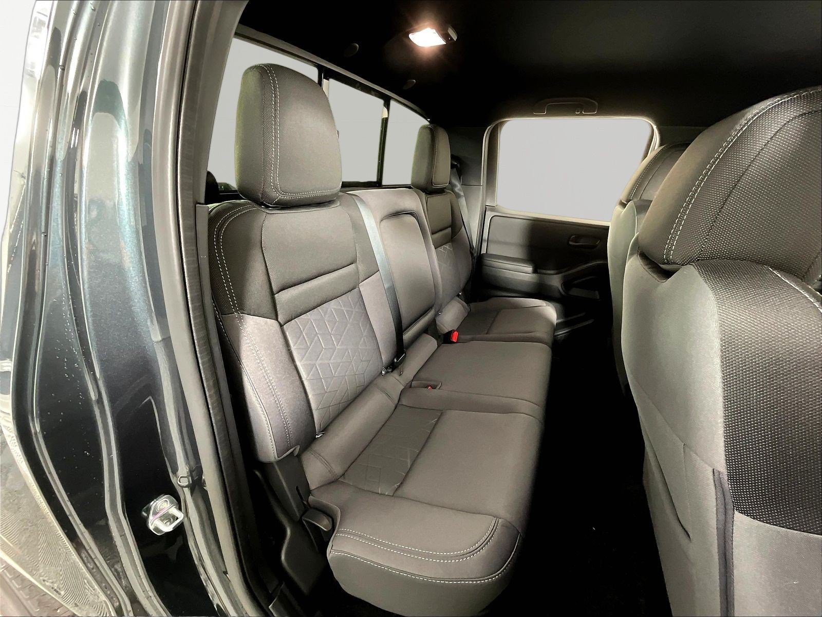 New 2027 Nissan Frontier SV w/ SV Convenience Package AWD/4WD image 19