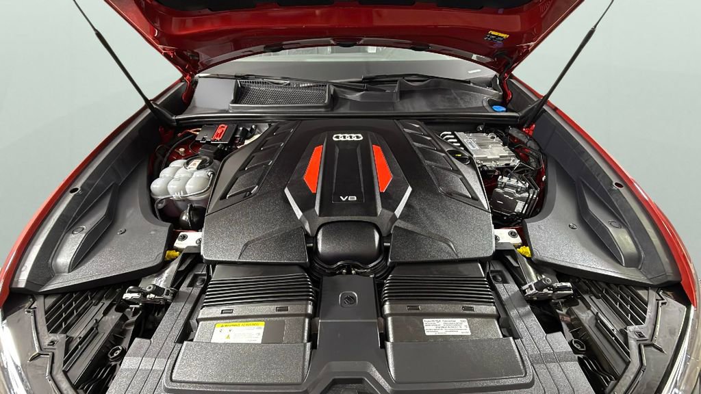 Used 2025 Audi SQ8 Premium Plus w/ 23" Wheel Package image 38