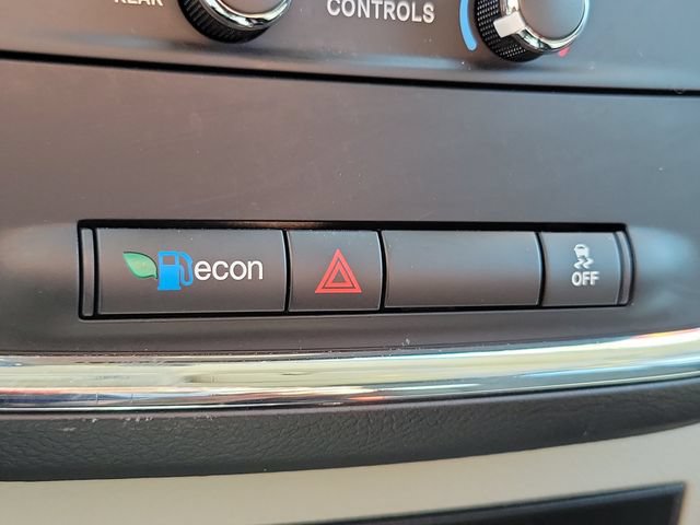 Used 2020 Dodge Grand Caravan SE w/ UConnect Hands-Free Group FWD image 27