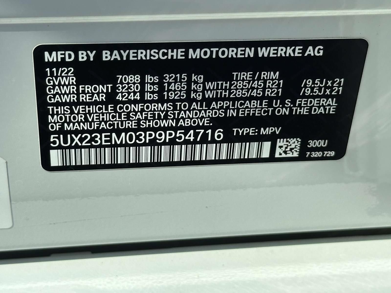 Used 2023 BMW X7 xDrive40i AWD/4WD image 28