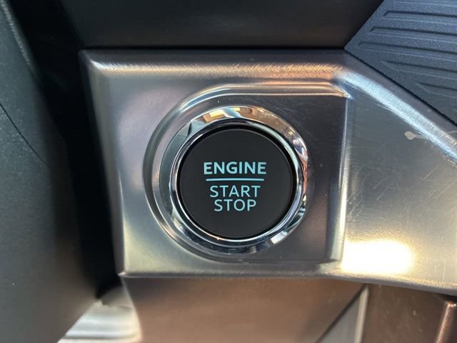 Used 2024 Ford F150 King Ranch w/ FX4 Off-Road Package image 43