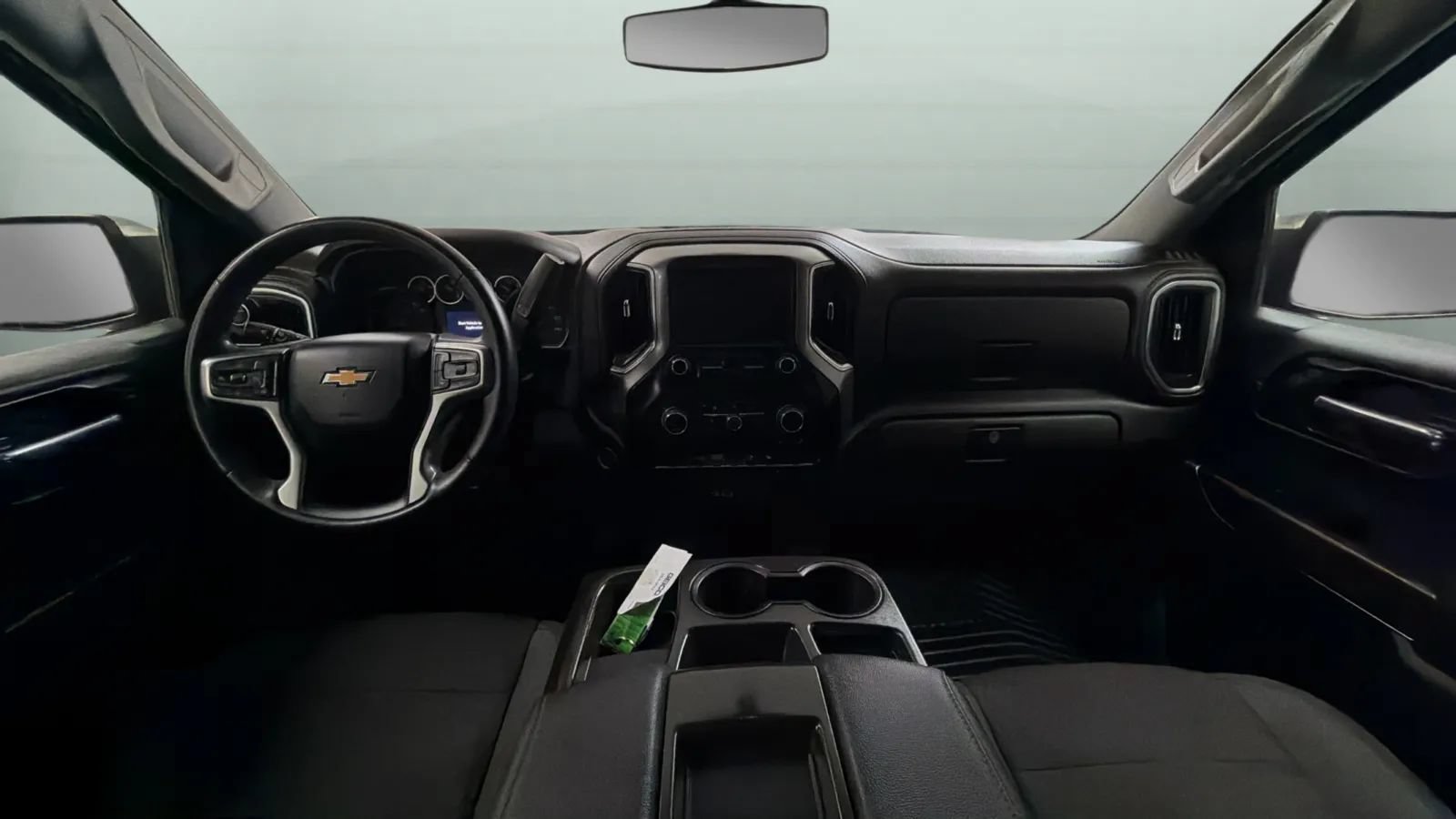 Used 2022 Chevrolet Silverado 1500 LT RWD image 9