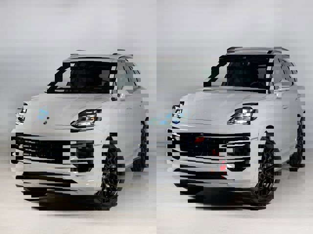 New 2026 Porsche Cayenne GTS