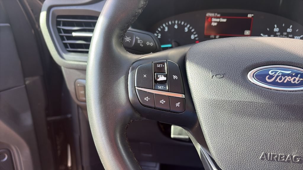 Used 2022 Ford Escape SE w/ Convenience Package FWD image 22