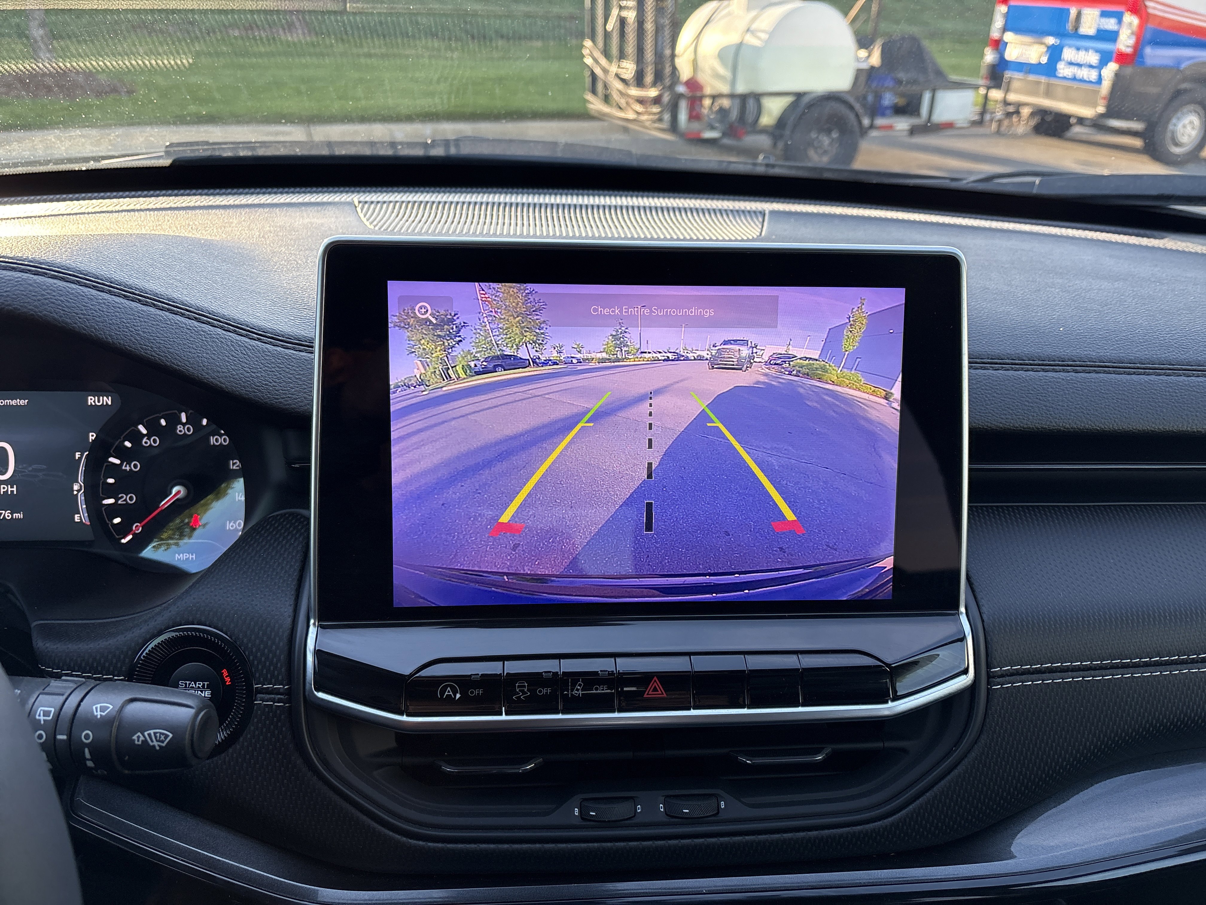 Used 2023 Jeep Compass Altitude AWD/4WD image 28