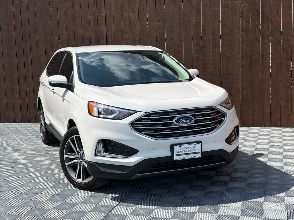 Used 2021 Ford Edge Titanium w/ Cargo Accessory Package FWD image 10