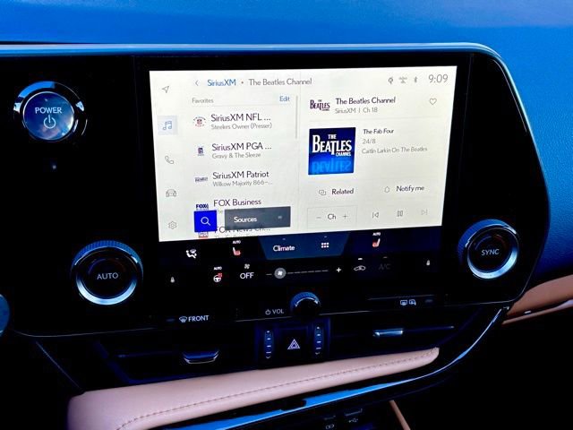 Used 2025 Lexus NX 350 350h Base image 38