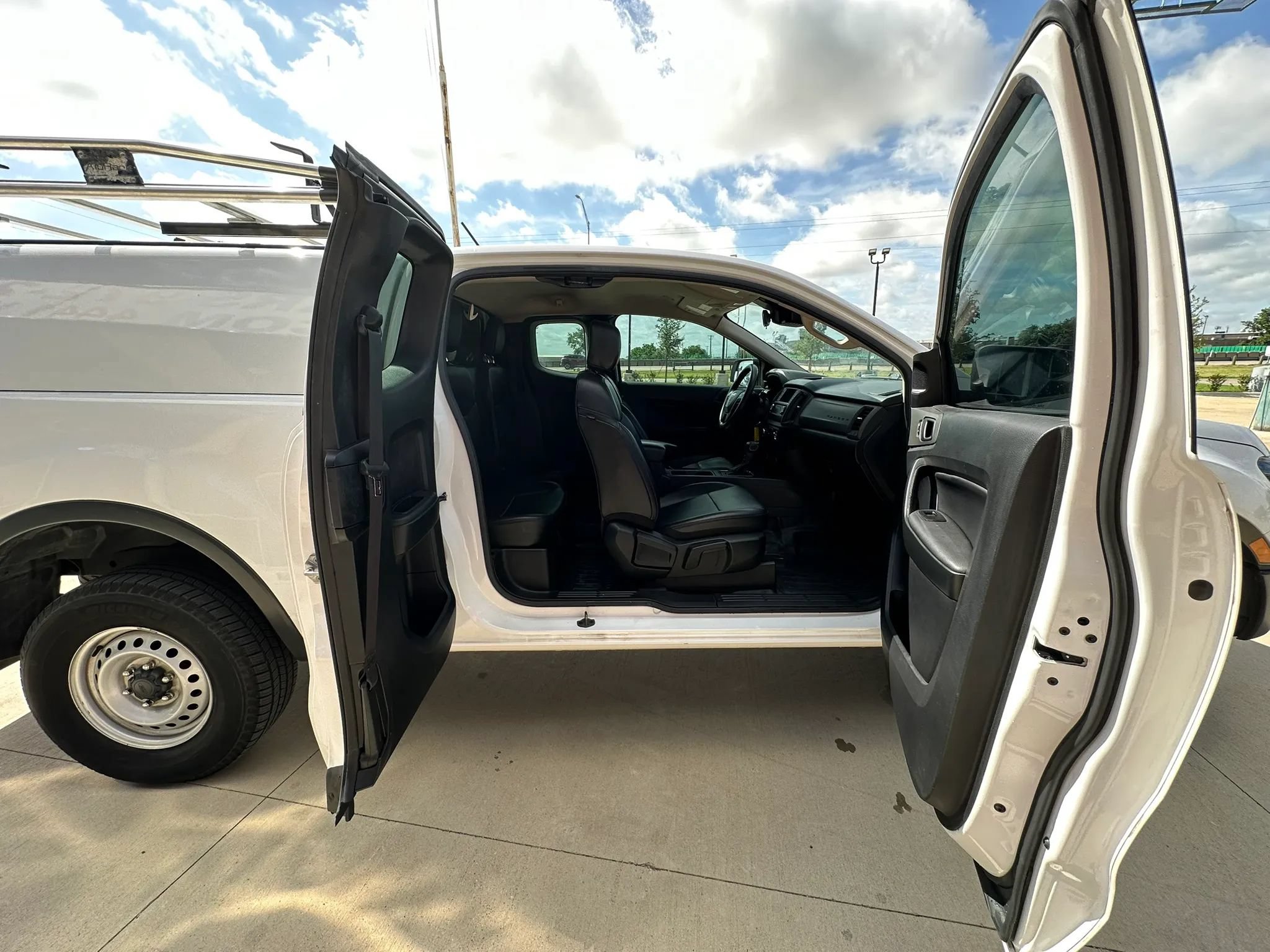 Used 2020 Ford Ranger XL w/ Equipment Group 101A Mid RWD image 15