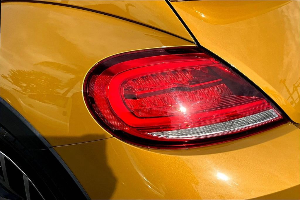 Used 2016 Volkswagen Beetle 1.8T Dune w/ Dune Technology Package FWD image 20