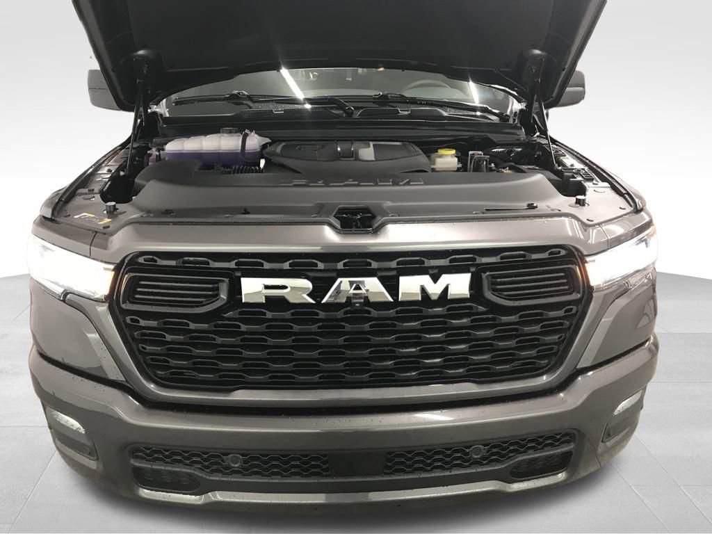 New 2026 RAM 1500 4x4 Crew Cab image 49