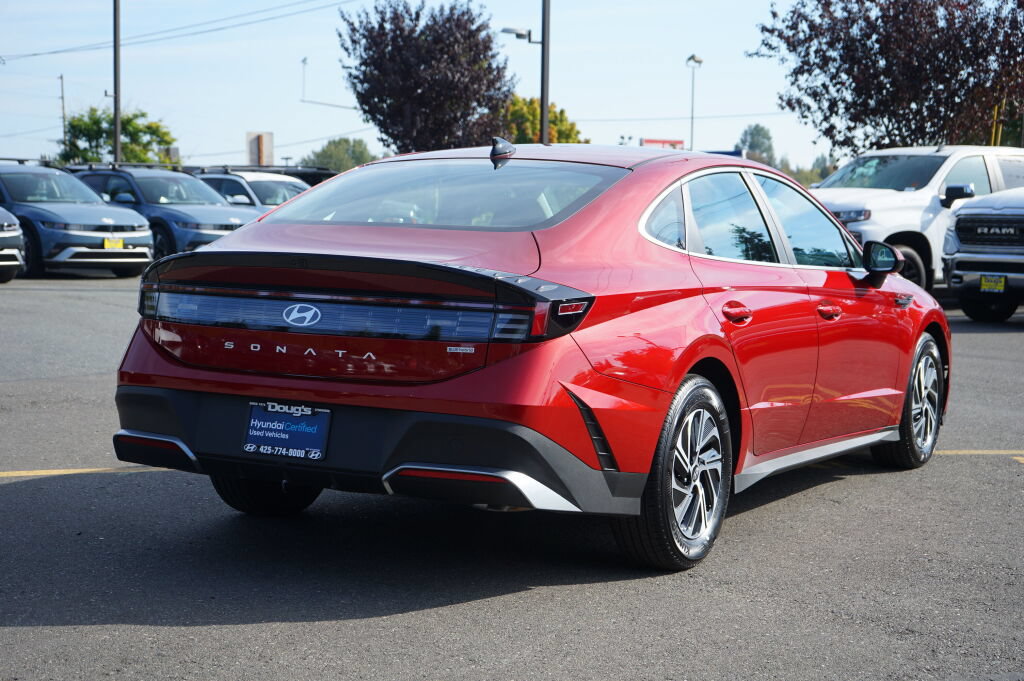 Certified 2026 Hyundai Sonata Blue FWD image 5