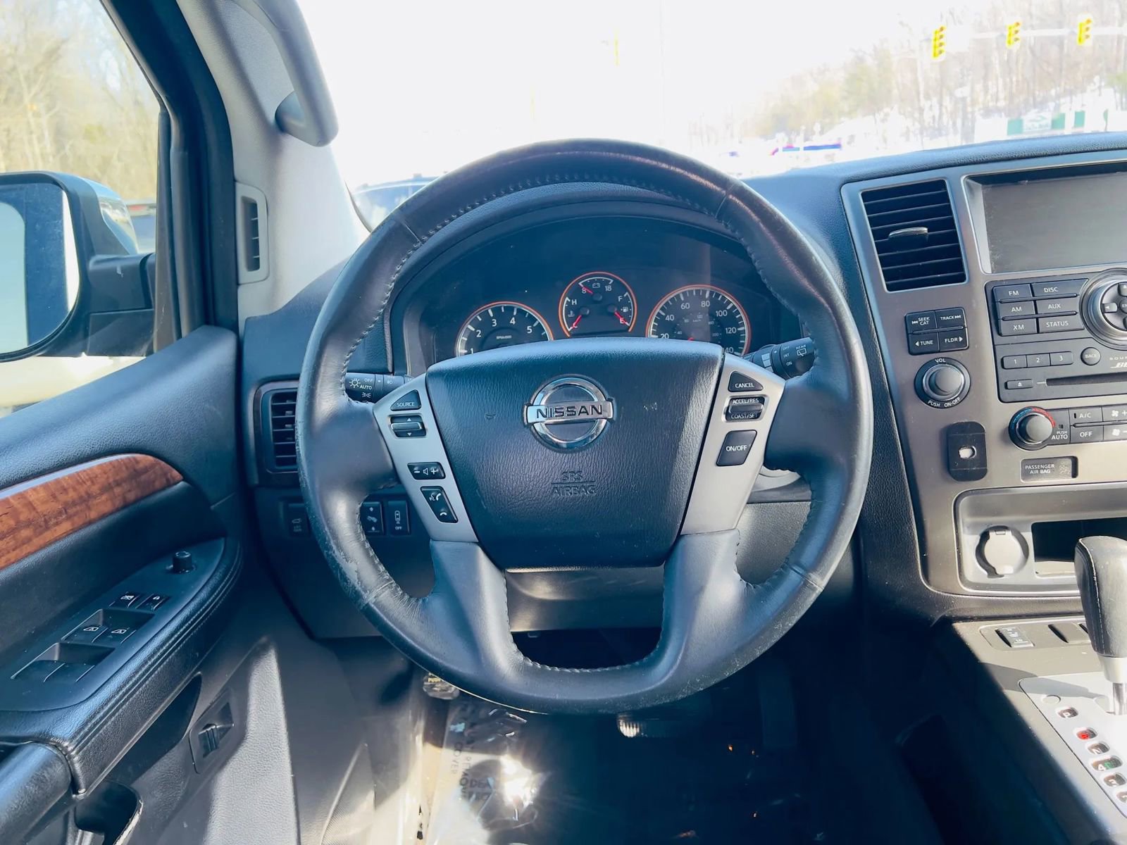 Used 2014 Nissan Armada SL image 25