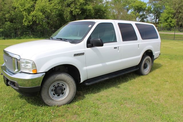 Used 2002 Ford Excursion XLT AWD/4WD image 32