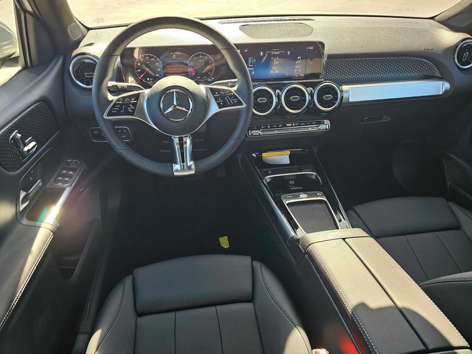 New 2026 Mercedes-Benz GLB 250 image 18