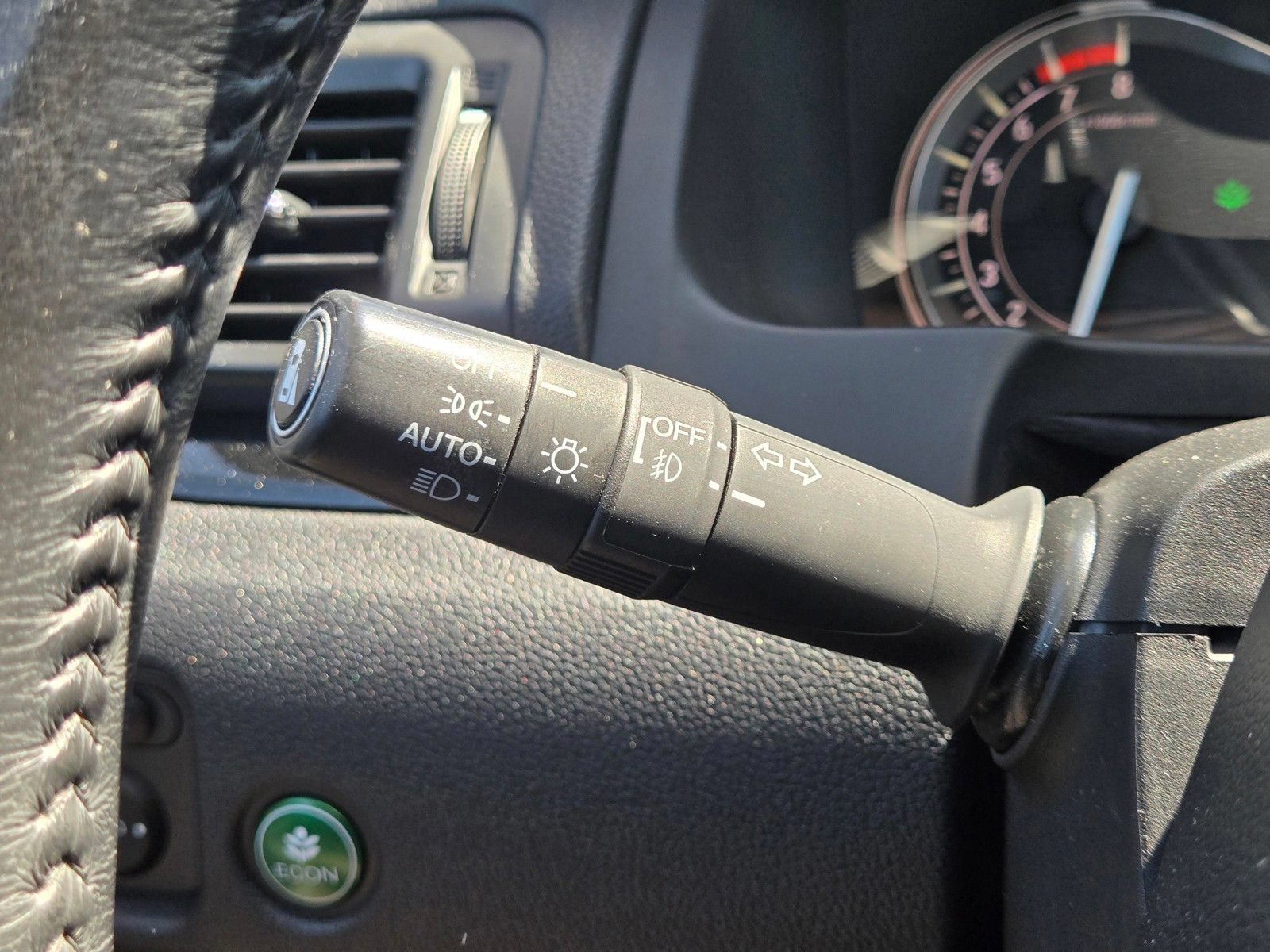 Used 2018 Honda Pilot Touring image 24