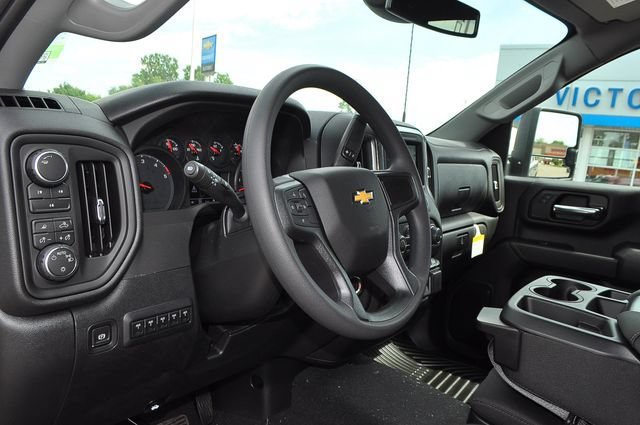 New 2026 Chevrolet Silverado 2500 Custom w/ Custom Value Package AWD/4WD image 7