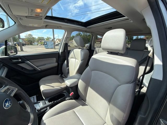 Used 2015 Subaru Forester 2.5i Limited AWD/4WD image 18