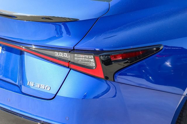 Used 2021 Lexus IS 350 F Sport w/ Dynamic Handling Package RWD image 8