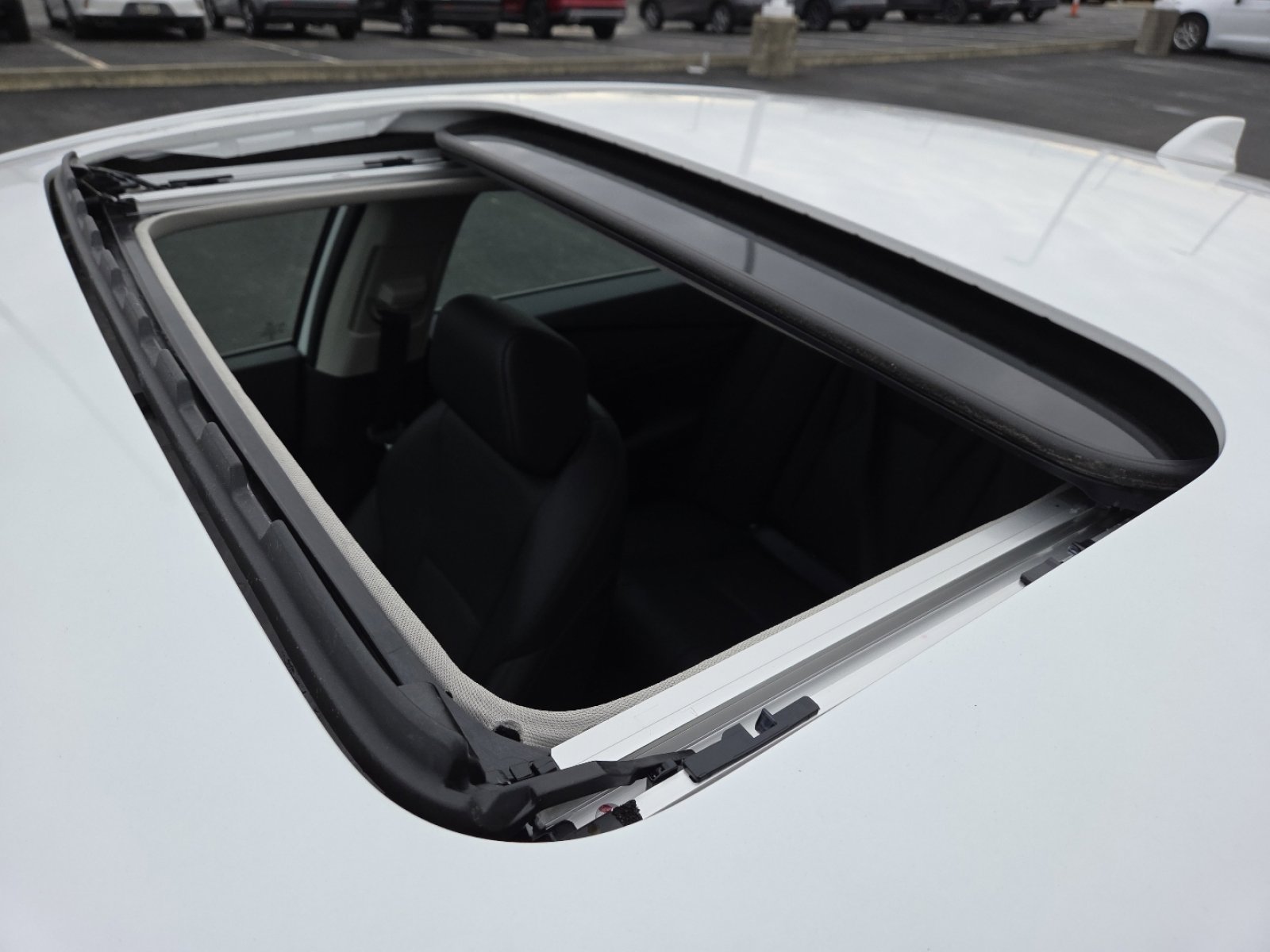 New 2025 Honda Accord Touring image 4