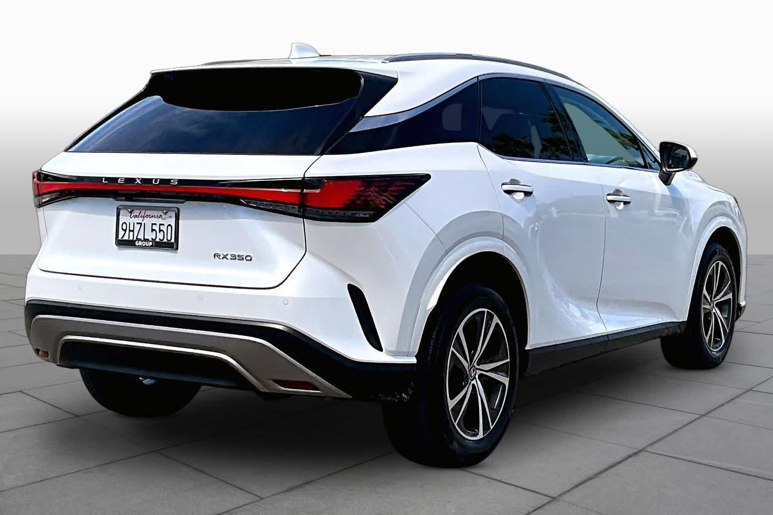 Used 2023 Lexus RX 350 Premium FWD image 12