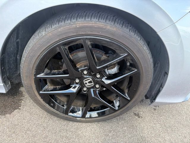 Used 2025 Honda Civic Sport image 4