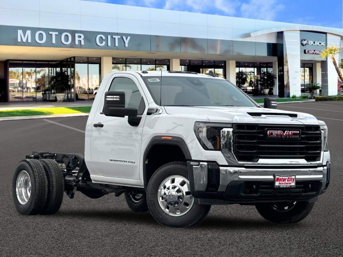 New 2025 GMC Sierra 3500 Pro w/ Convenience Package AWD/4WD image 2