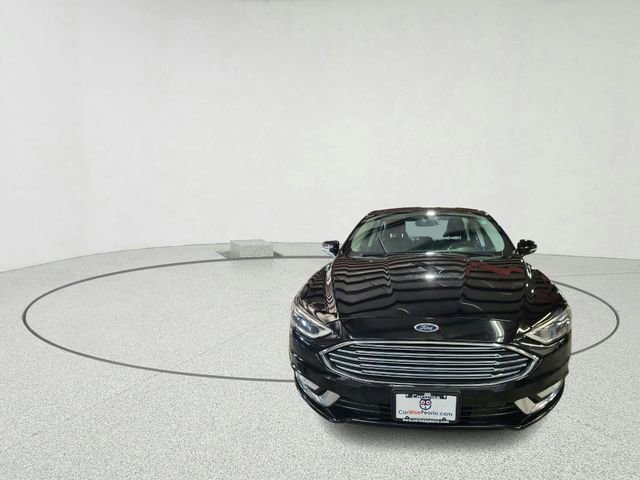 Used 2018 Ford Fusion Titanium AWD/4WD image 6