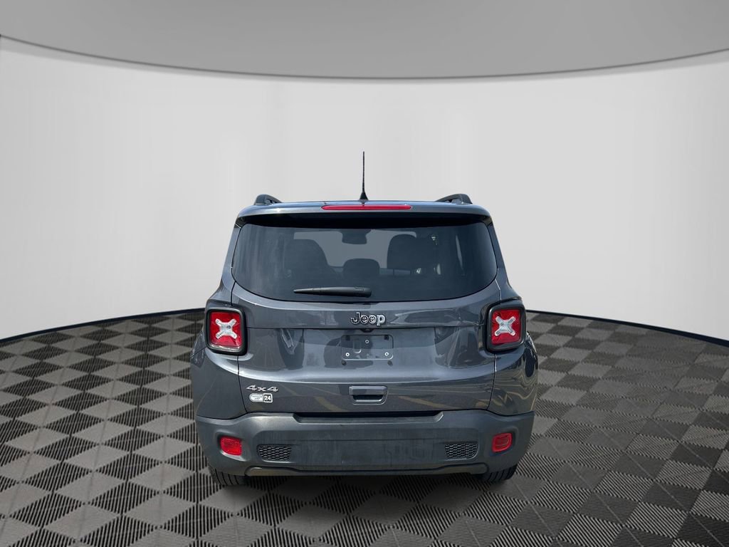 Certified 2023 Jeep Renegade Latitude w/ Premium Group image 6