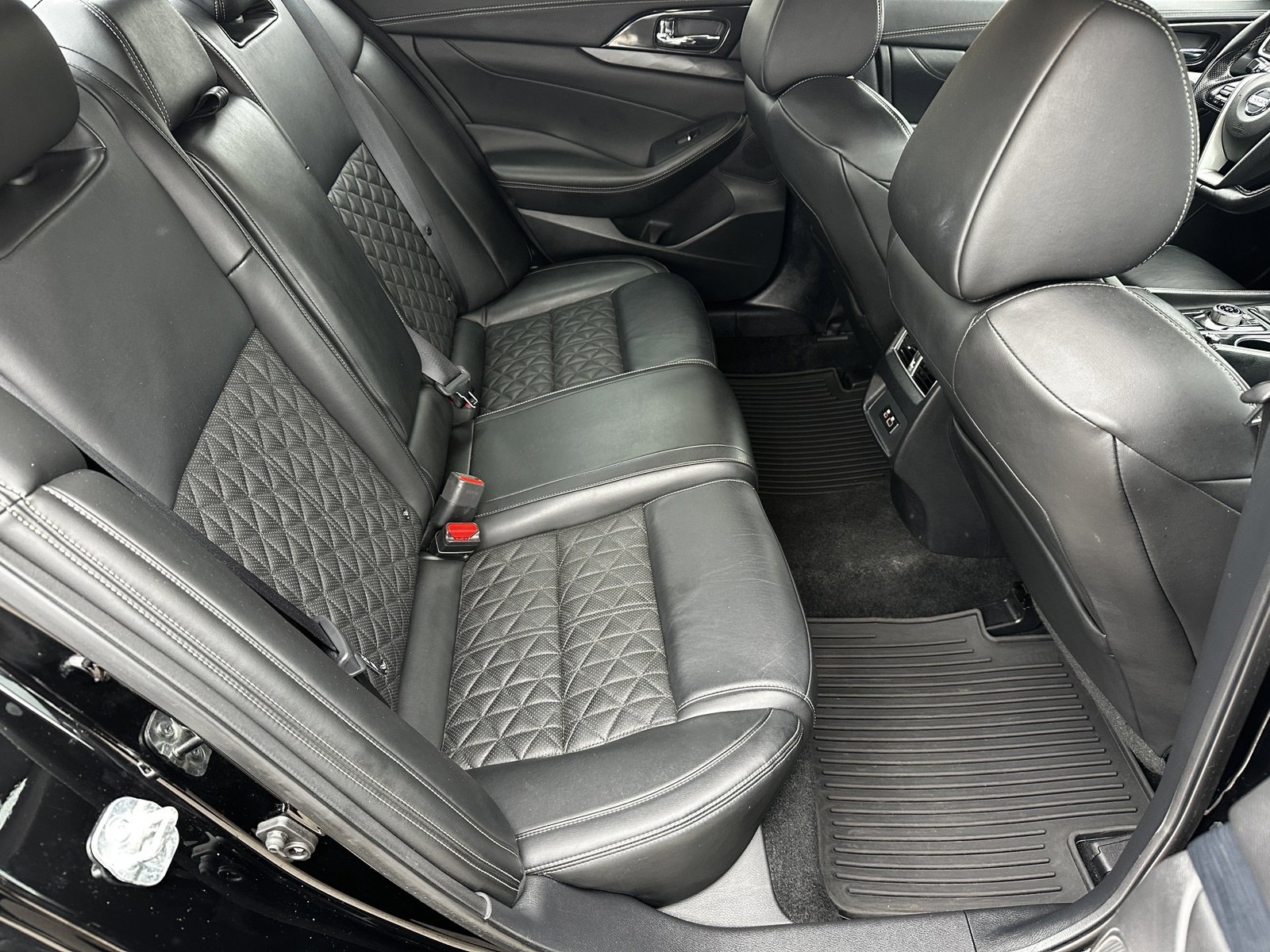 Certified 2019 Nissan Maxima Platinum w/ Illumination Package image 15