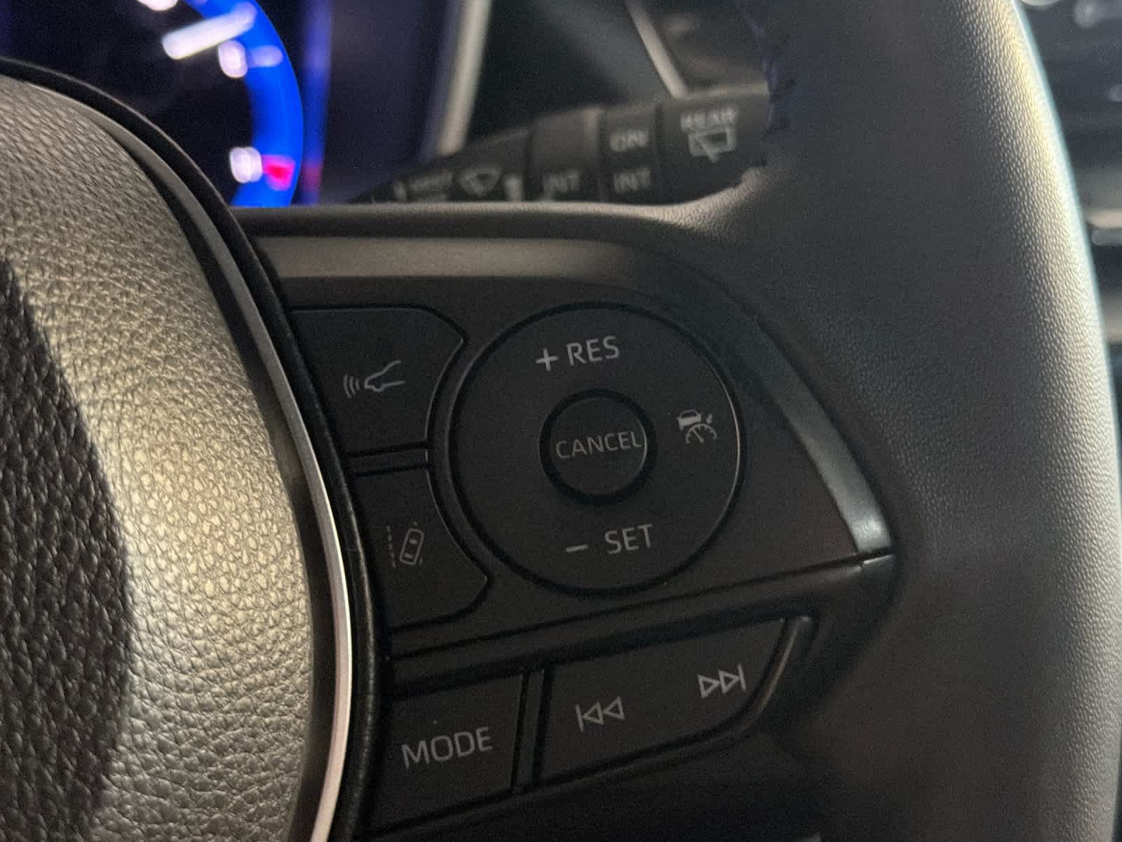 Used 2021 Toyota Corolla XSE FWD image 25
