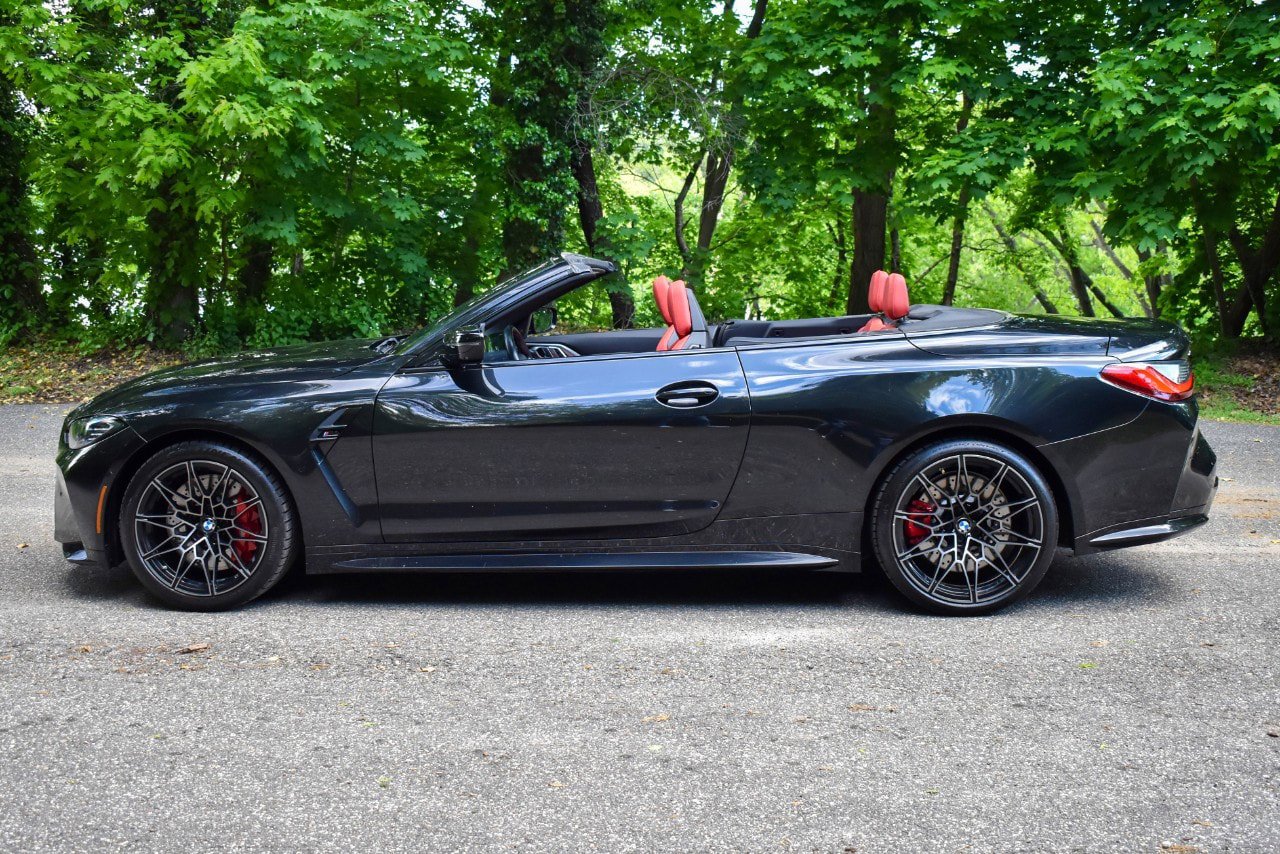 Used 2024 BMW M4 xDrive Competition w/ Executive Package AWD/4WD image 4