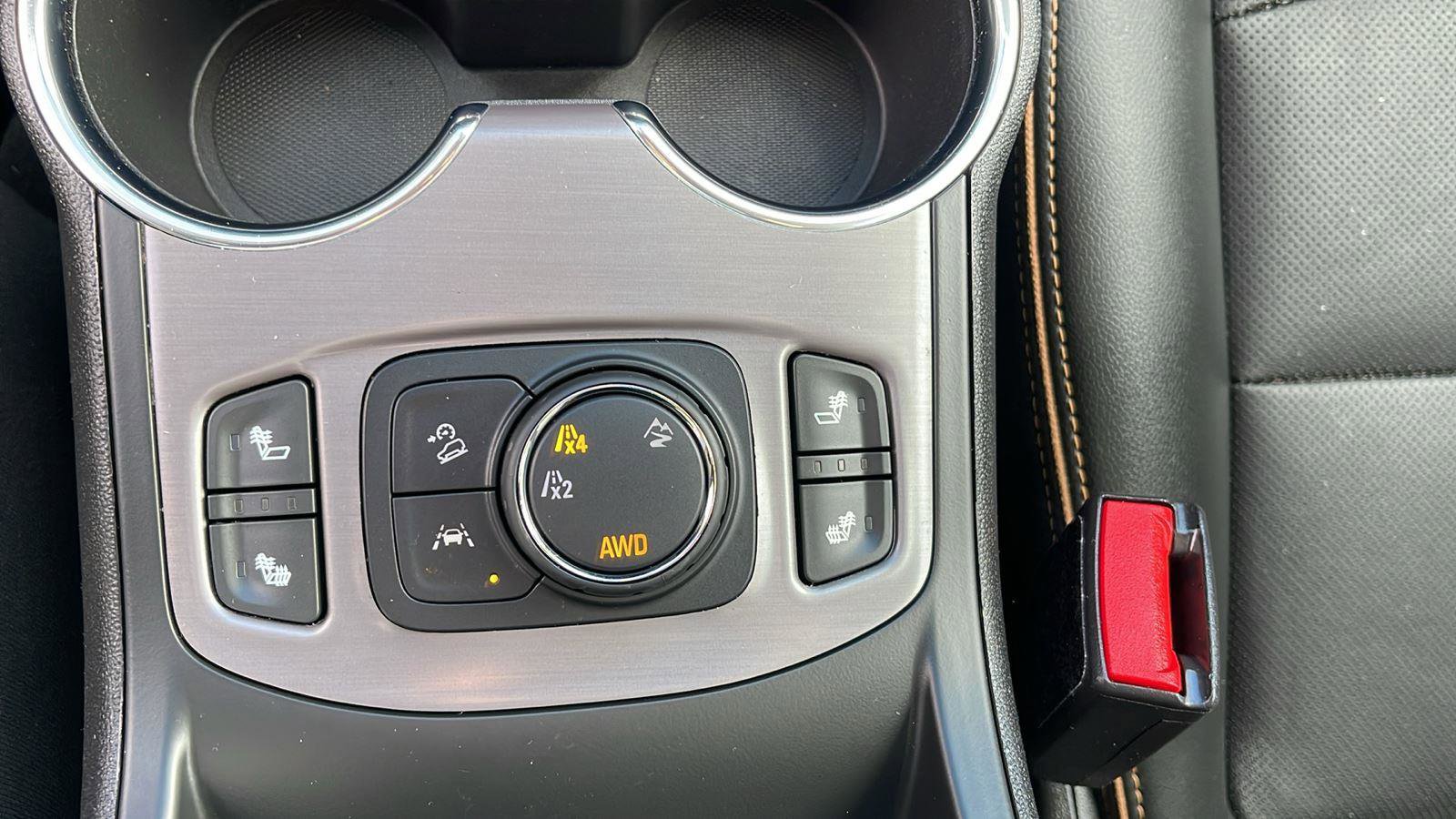 Used 2023 GMC Terrain AT4 w/ LPO, Floor Liner Package image 21