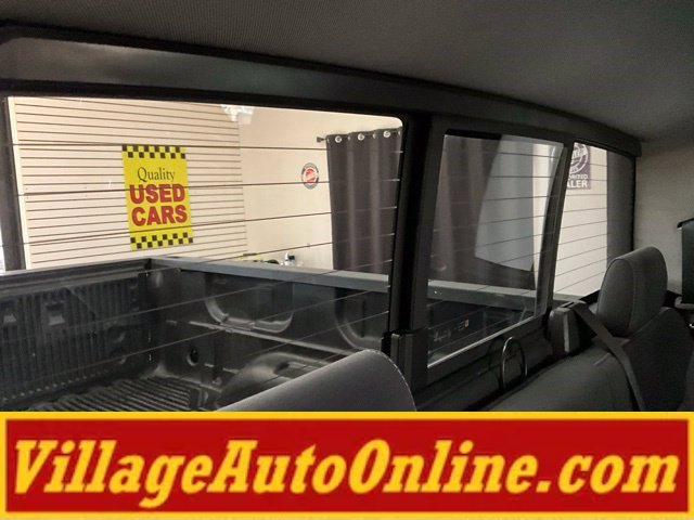 Used 2018 Chevrolet Silverado 1500 LT w/ All Star Edition AWD/4WD image 33